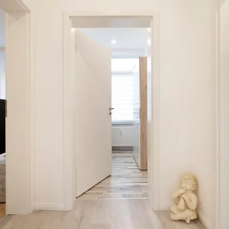 Rosenstrasse 27 Merlin